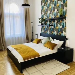 Birdie 3-bdr Appartamento