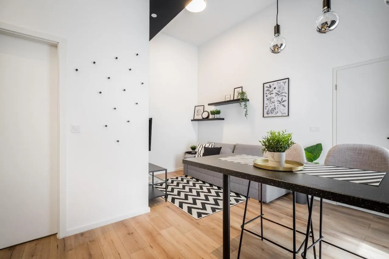 Apartment E32 - Oktogon Panorama Suite - Best Location - By Bqa